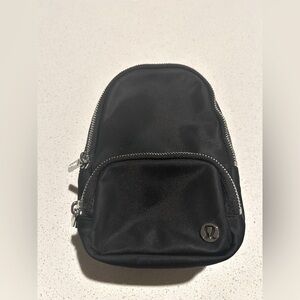Lululemon Everywhere Small Sling Bag Black with Silver Hardware